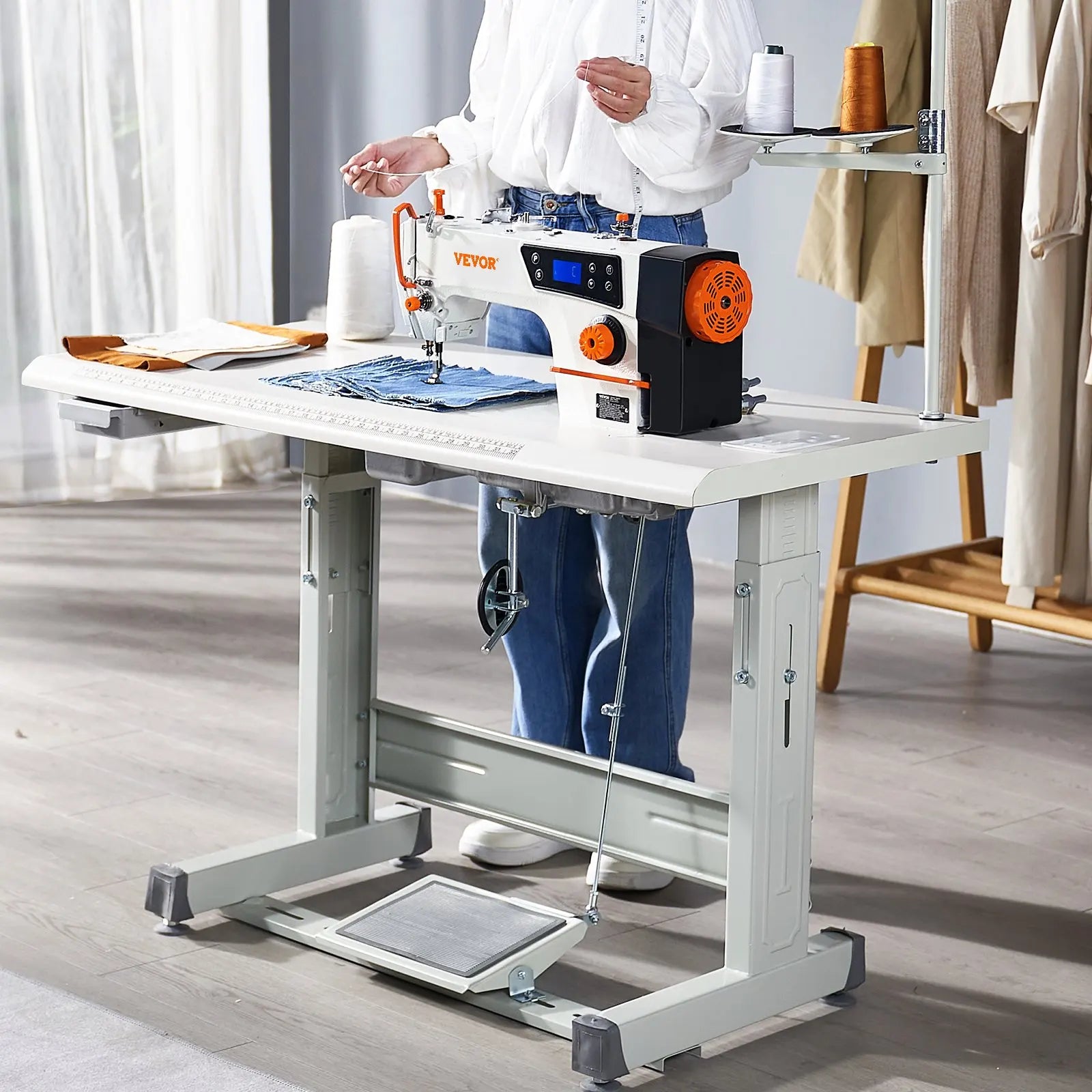 SIHAO 550W Industrial Sewing Machine – Digital Servo Lockstitch, 5000SPM, for Leather & Canvas, with Worktable & Control Panel